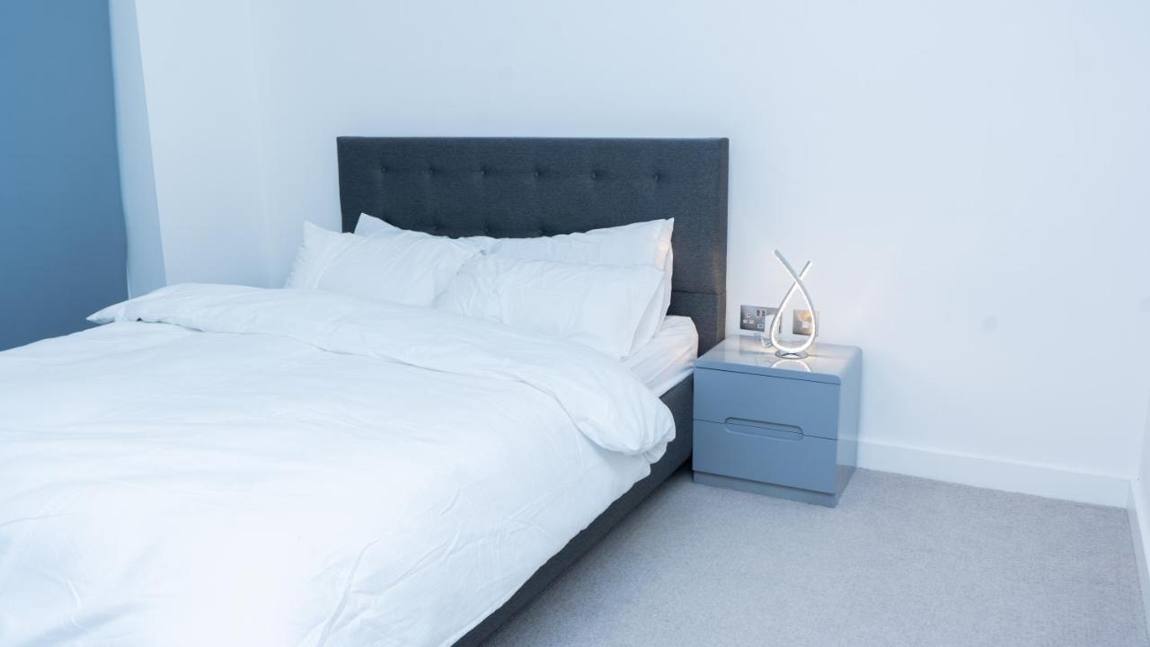 لندن Guerneville 1 Bedroom Luxury Apartment Royal Wharf By Excel Exhibition Centre المظهر الخارجي الصورة